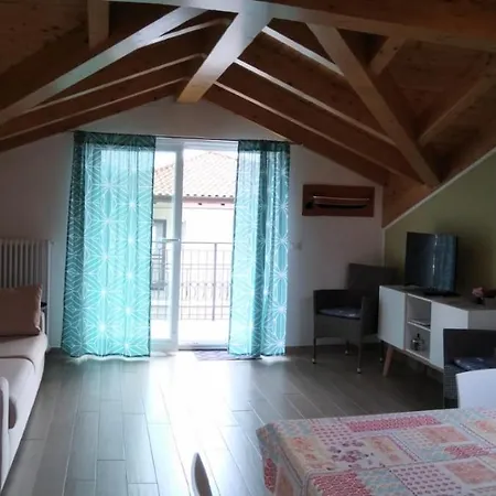 Dreaming Feriolo - Mansarded By Danilo Μπαβένο