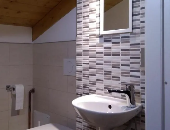 Apartman Dreaming Feriolo - Family Frendly Mansarded By Danilo